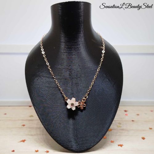 Collier Double Fleurs Élégantes