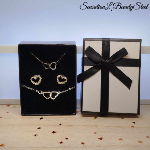 Parure Cœurs Entrelacés – Les Trois Pièces : Collier, Boucles d’Oreilles & Bracelet